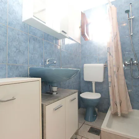 Apartment Josip 1649